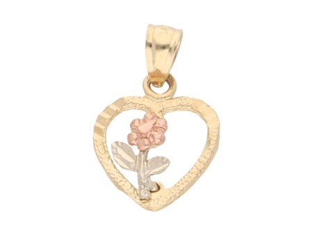 Dije calado motivo corazón con flor en oro tres tonos 14 kilates. Online now